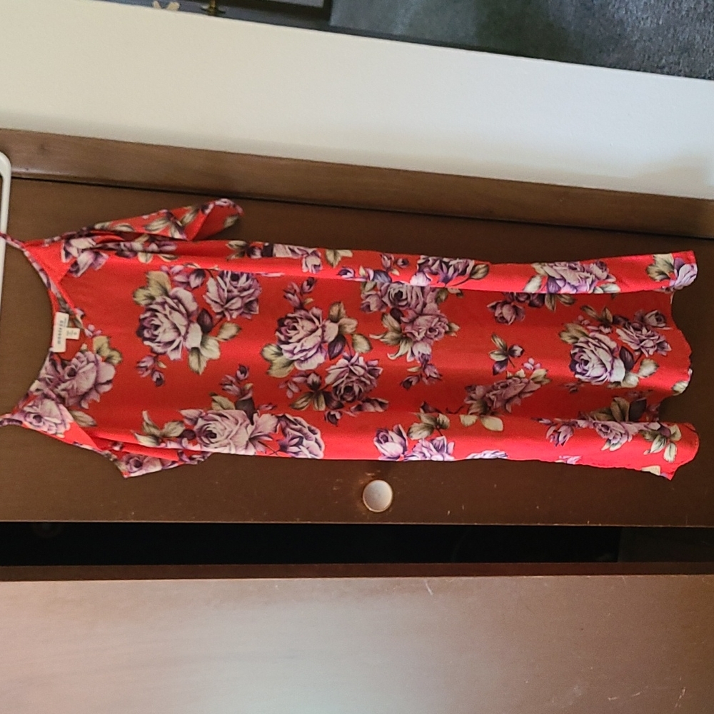 MONTEAU LA Hawaiian dress Beautiful NWOT
